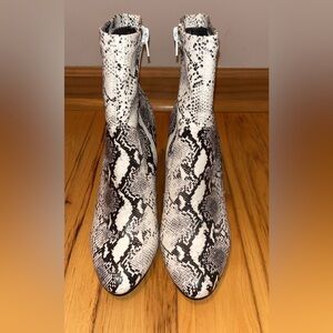 Madden Girl boots. Super cute, only worn a couple times.